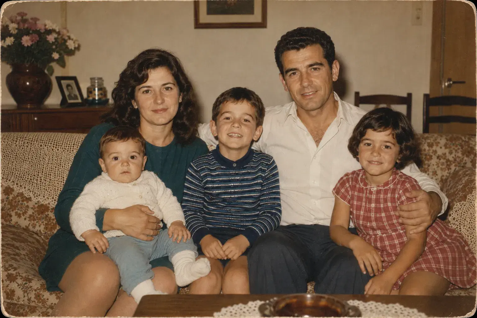Una casa sencilla, mucho esfuerzo y una familia creciendo alrededor.